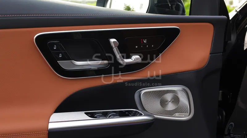 2025 Mercedes-Benz GLC 200 amg