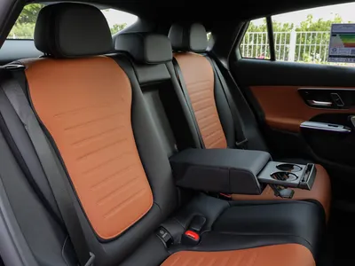 2025 Mercedes-Benz GLC 200 amg
