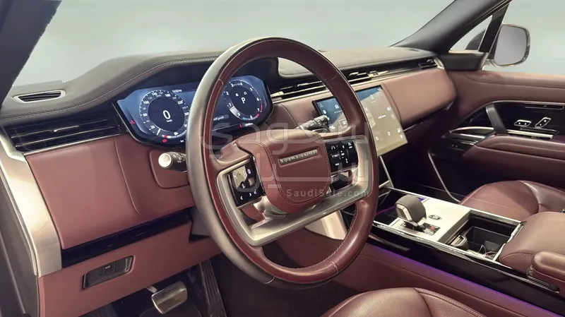 2024 Land Rover Range Rover HSE