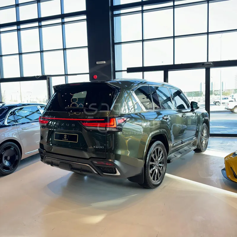 2023 Lexus LX 600 F