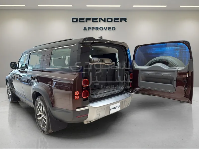 2023 Land Rover Defender 130