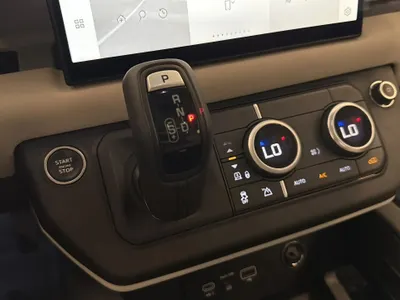 2023 Land Rover Defender 130