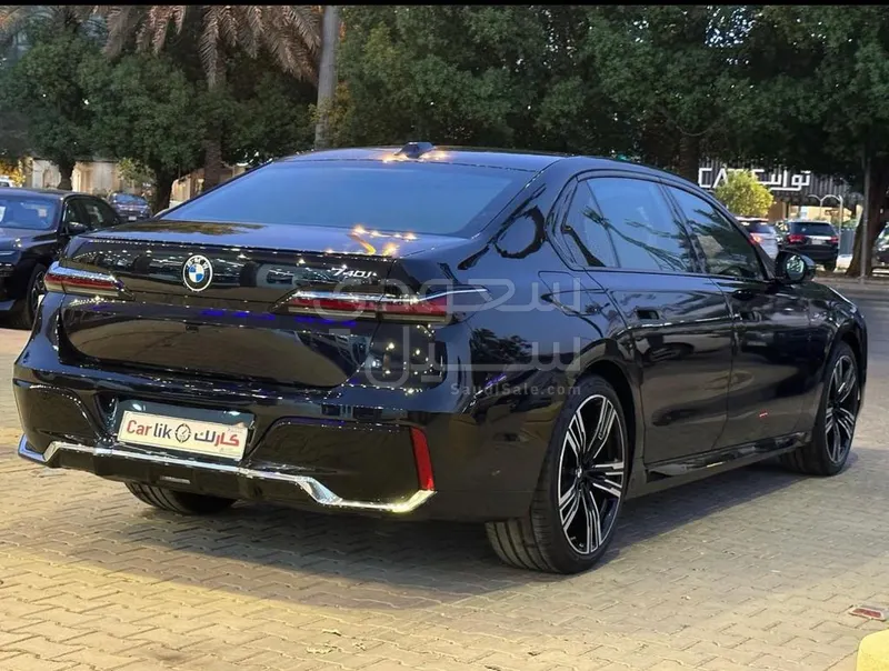 2023 بي ام دبليو الفئة السابعة 740أي