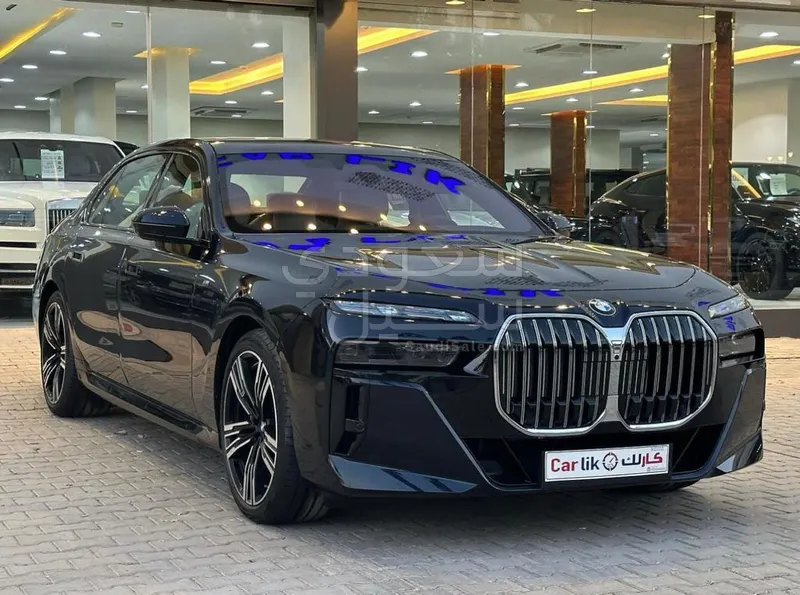 2023 بي ام دبليو الفئة السابعة 740أي