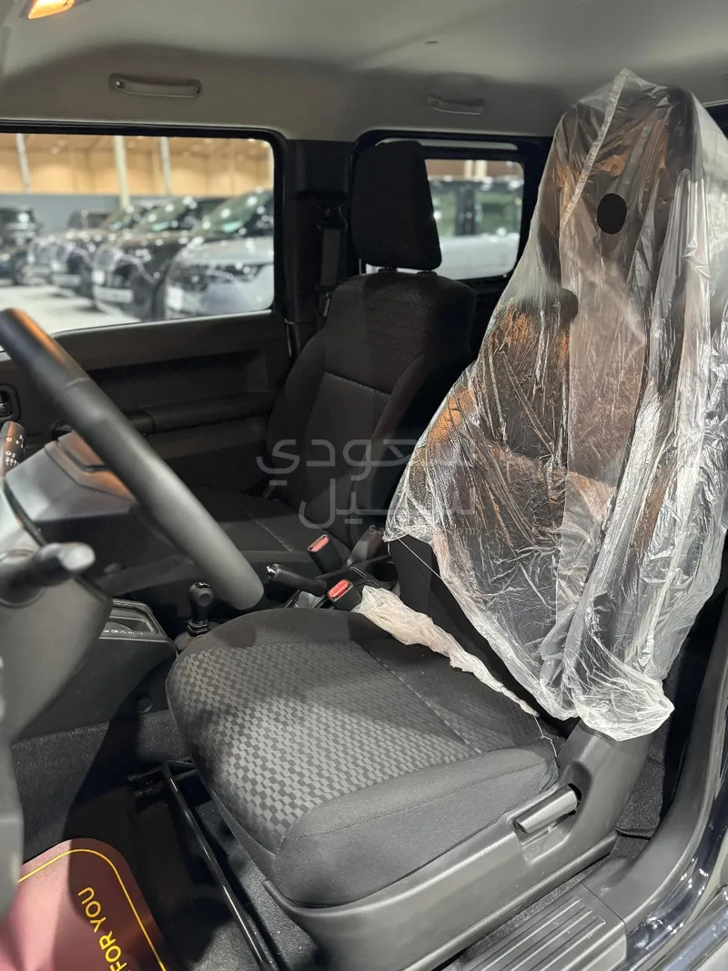 2025 Suzuki Jimny