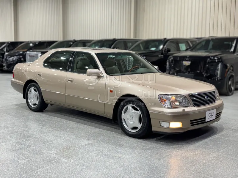 1998 لكزس إل إس 400