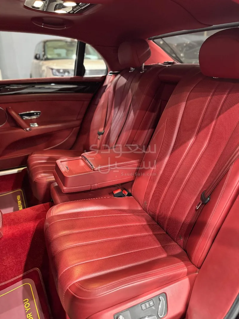 2015 Bentley Continental Flying Spur