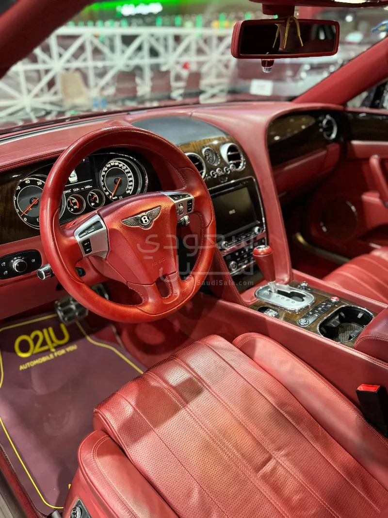 2015 Bentley Continental Flying Spur