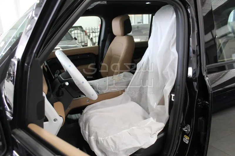 2025 Land Rover Defender 110