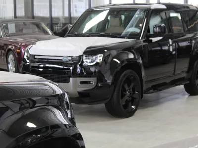 2025 Land Rover Defender 110