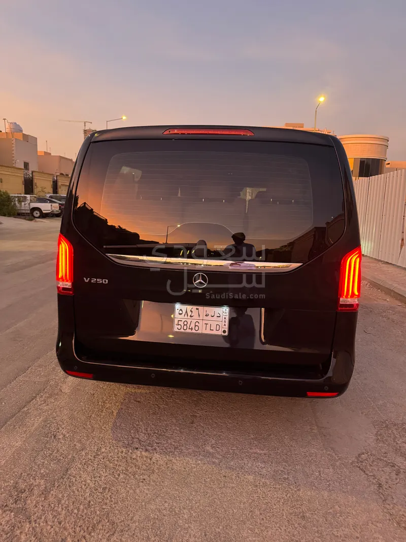 2020 Mercedes-Benz V 250