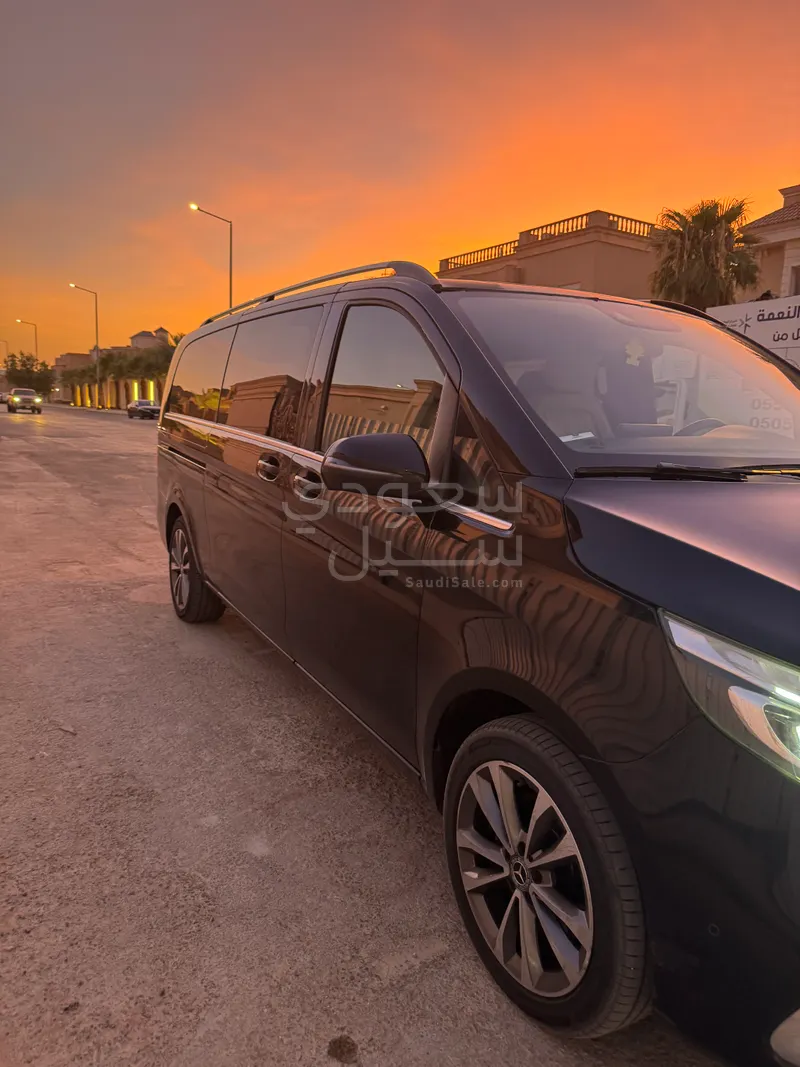 2020 Mercedes-Benz V 250