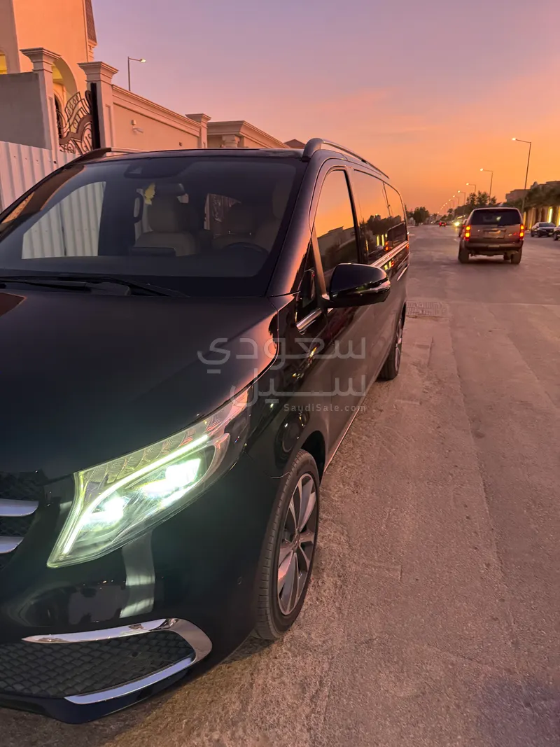 2020 Mercedes-Benz V 250