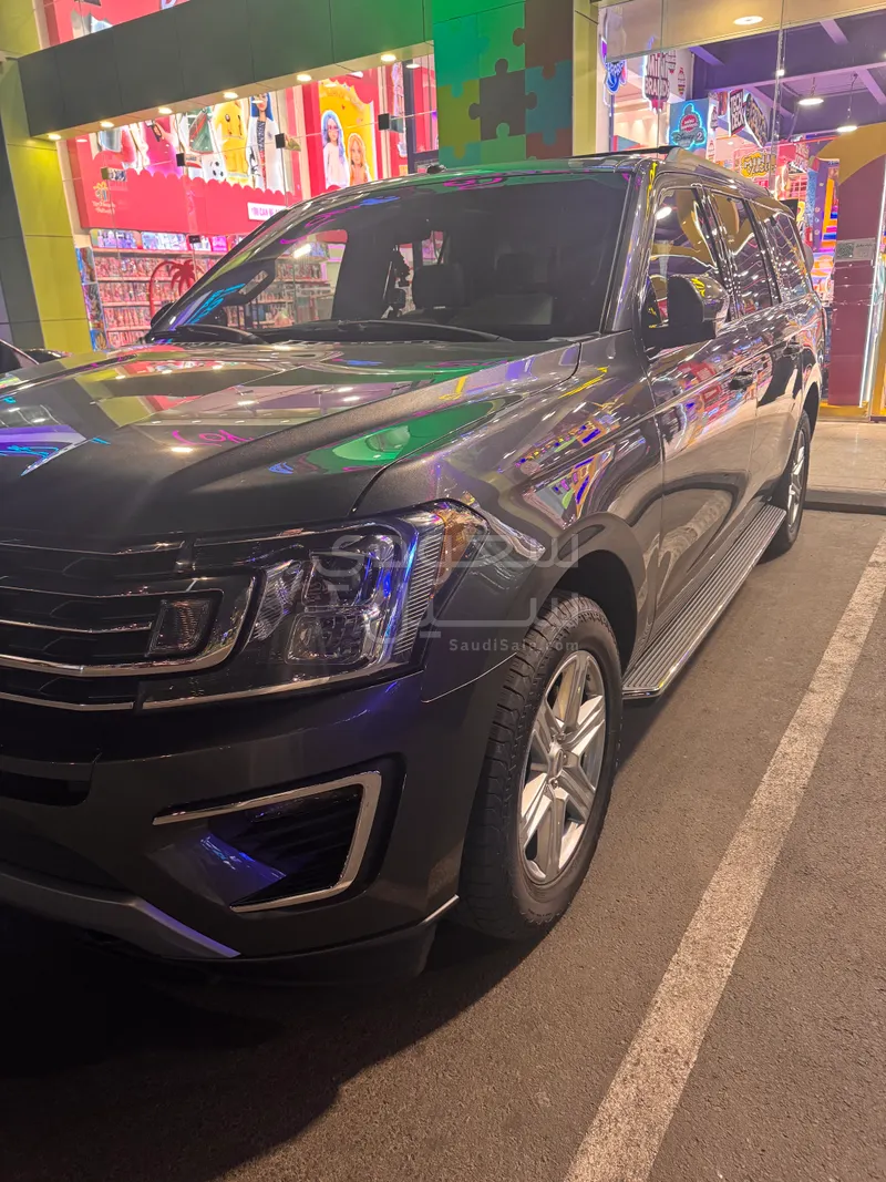 2020 Ford Expedition XLT