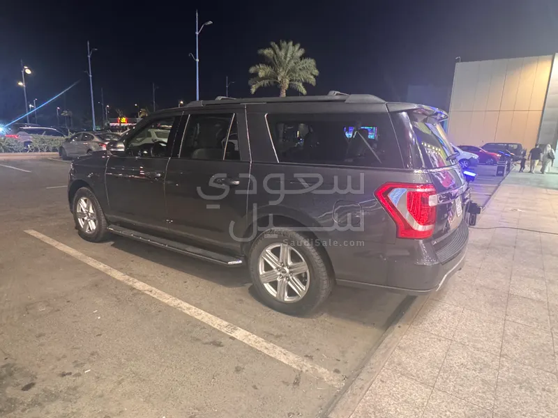 2020 Ford Expedition XLT