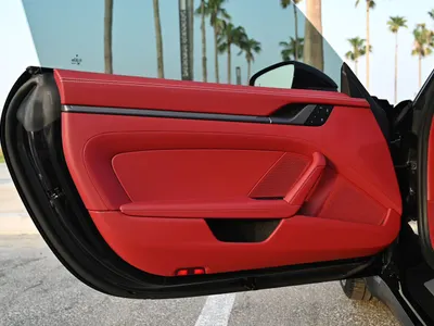 2025 Porsche 911 Carrera