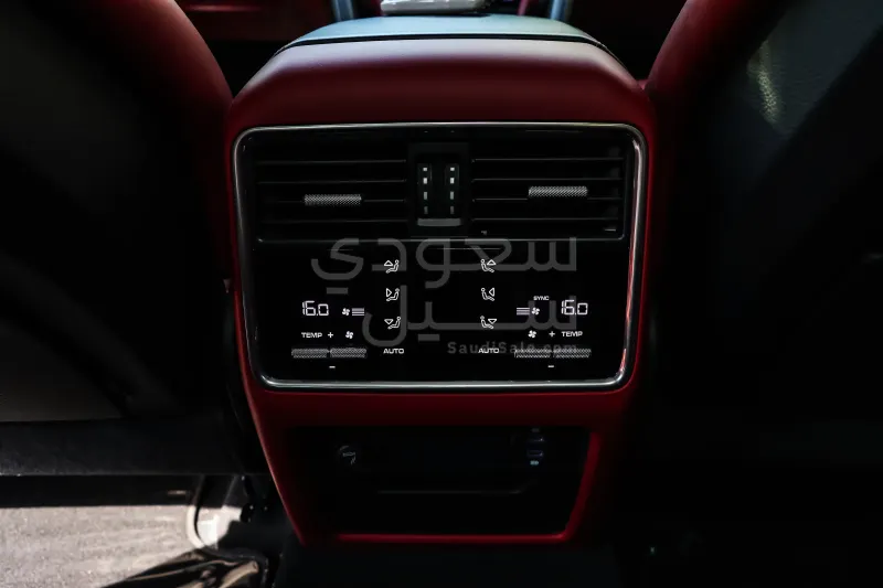 2022 Porsche Cayenne Coupe