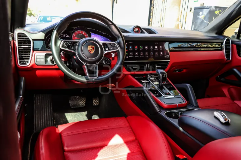 2022 Porsche Cayenne Coupe