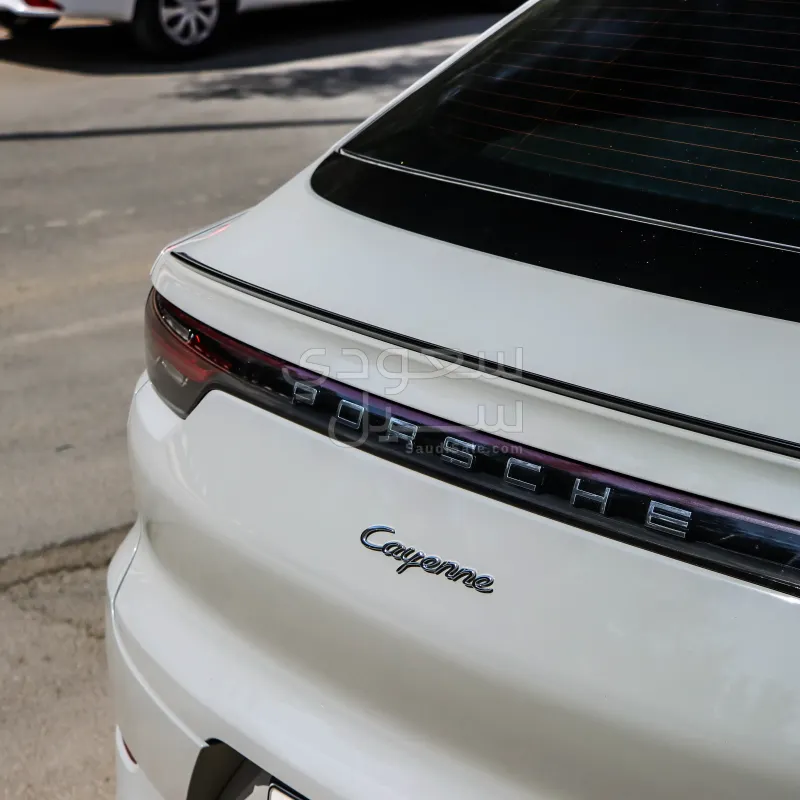 2022 Porsche Cayenne Coupe