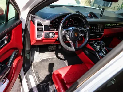 2022 Porsche Cayenne Coupe