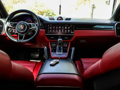 2022 Porsche Cayenne Coupe