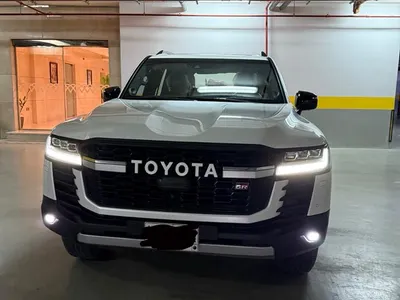 2022 تويوتا لاند كروزر جي ار سبورت