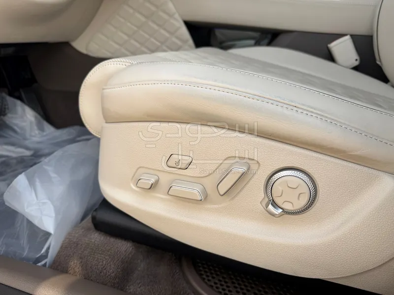 2024 Genesis GV 80