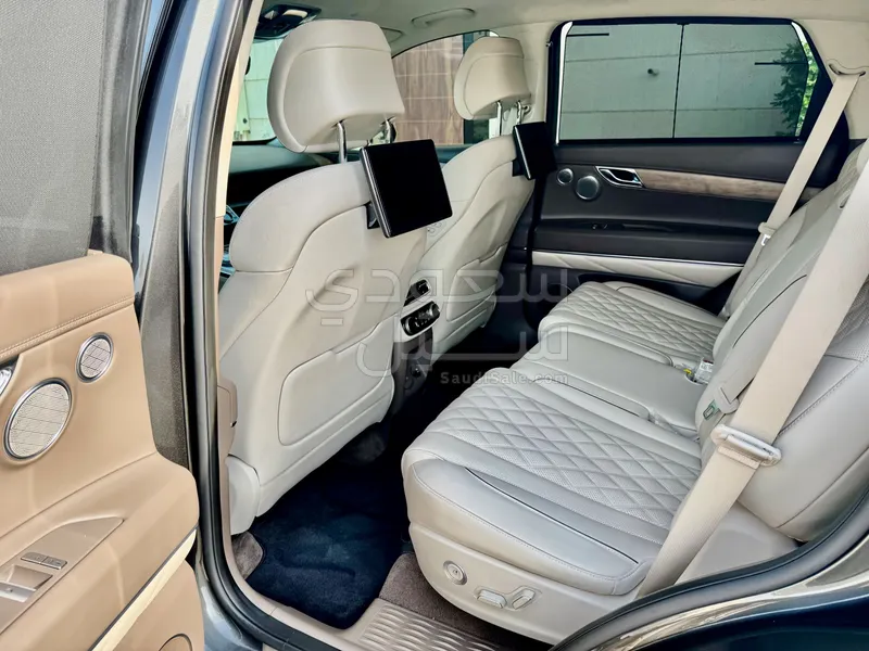 2024 Genesis GV 80