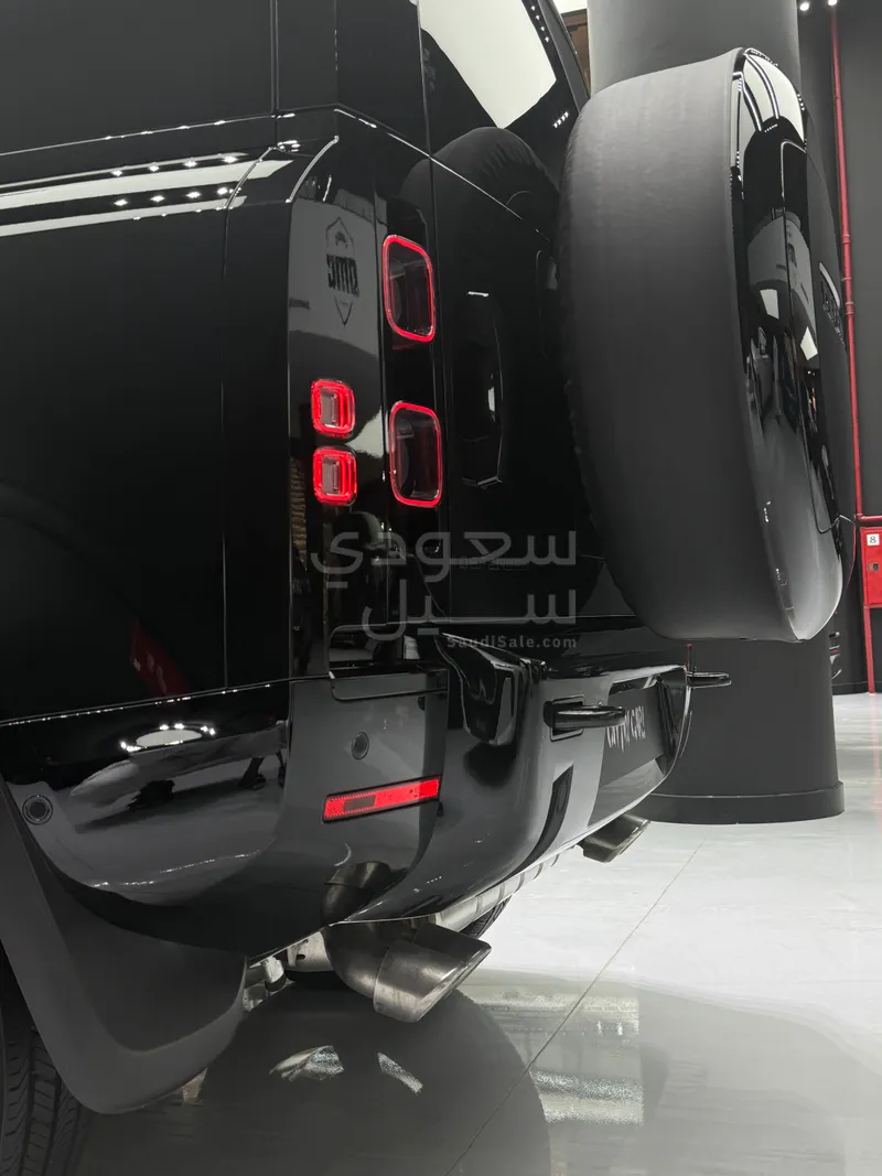 2025 Land Rover Defender X 110