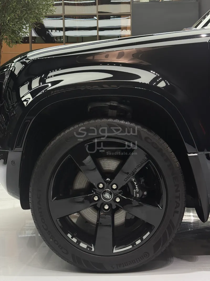 2025 Land Rover Defender X 110