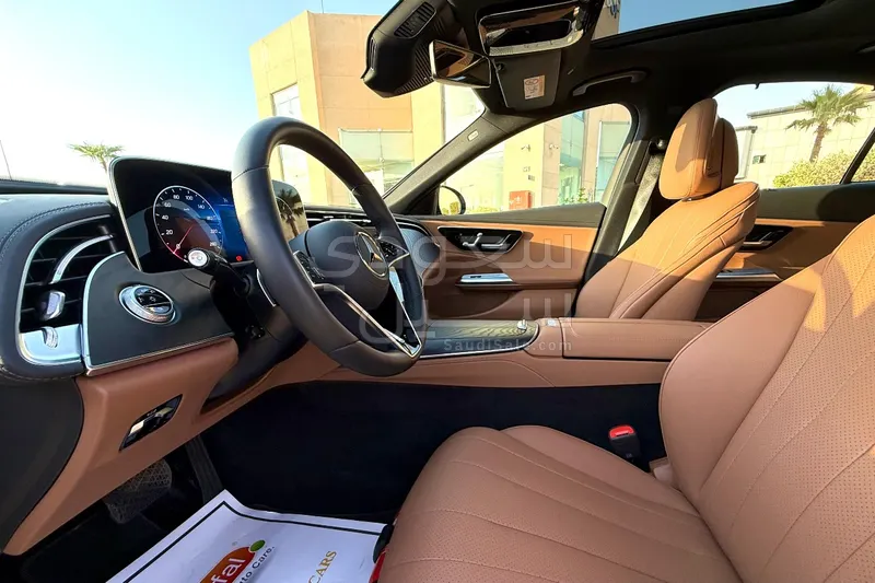 2024 Mercedes-Benz E 200