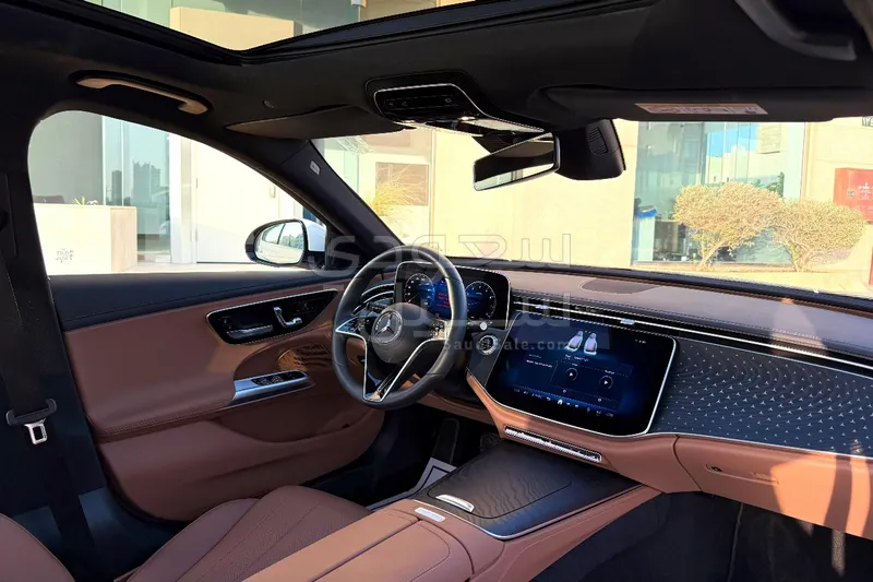 2024 Mercedes-Benz E 200