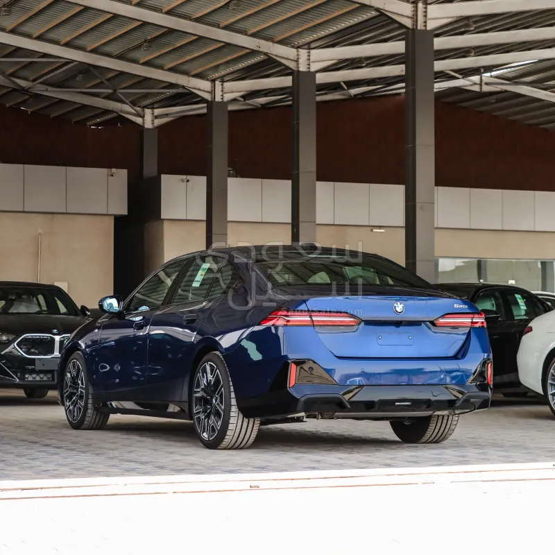 2026 BMW 5 Series 520i