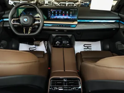 2026 BMW 5 Series 520i