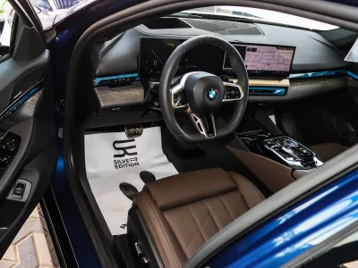 2026 BMW 5 Series 520i