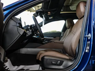 2026 BMW 5 Series 520i