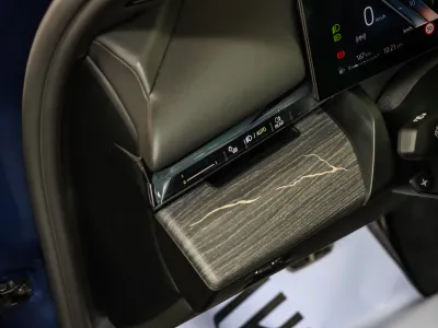 2026 BMW 5 Series 520i