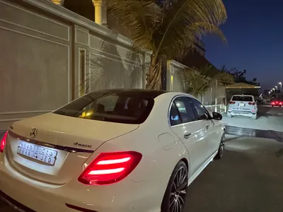 2017 Mercedes-Benz E 400