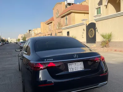 2024 Mercedes-Benz E 200
