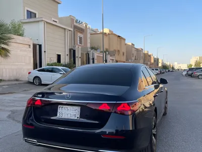 2024 Mercedes-Benz E 200