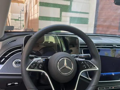 2024 Mercedes-Benz E 200
