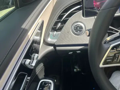 2024 Mercedes-Benz E 200