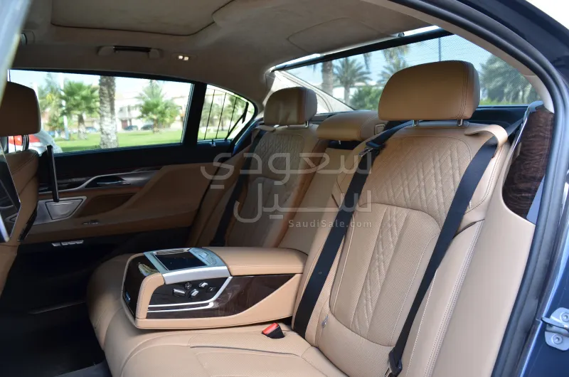 2018 BMW 7 Series 750Li