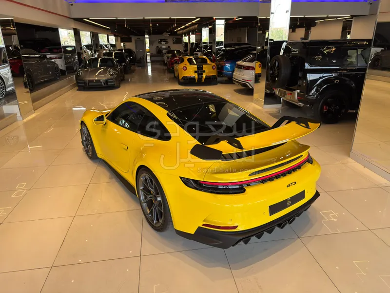 2021 بورش 911 جي تي 3