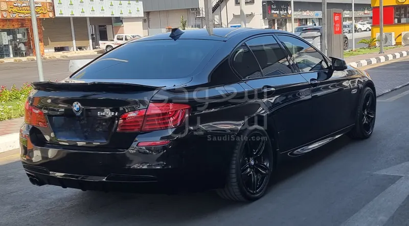 2016 BMW 5 Series 528i