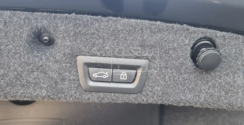 2016 BMW 5 Series 528i
