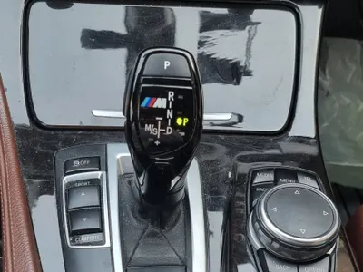 2016 BMW 5 Series 528i