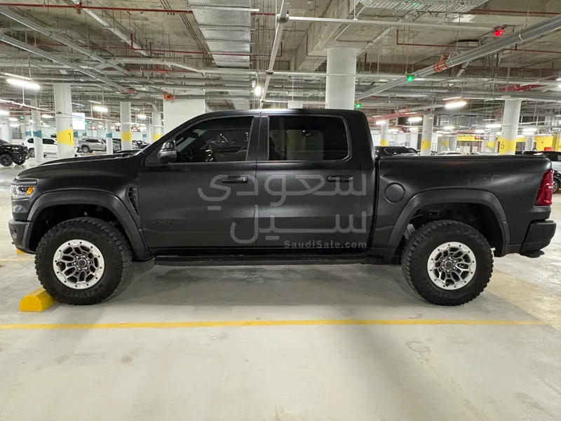 2025 دودج رام 1500 هيمي