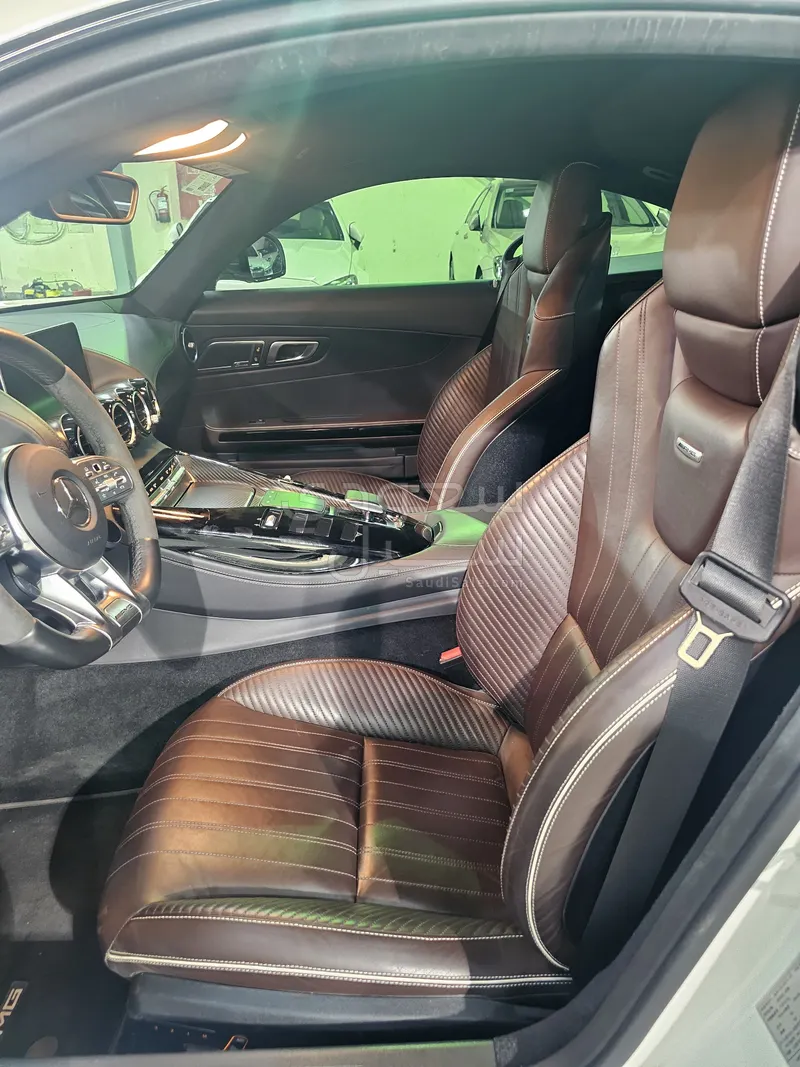 2020 Mercedes-Benz GT 63s