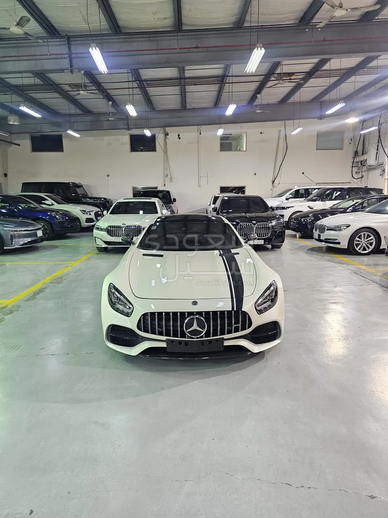 2020 Mercedes-Benz GT 63s